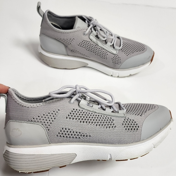 Dr. Comfort Diane diabetic athletic shoes in gray size 10W - Picture 3 of 15